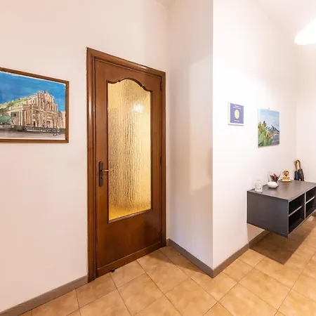 Street Art House Guest house Catania