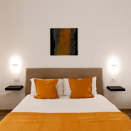 Affittacamere Street Art House, Vicino Centro E Mare 4*