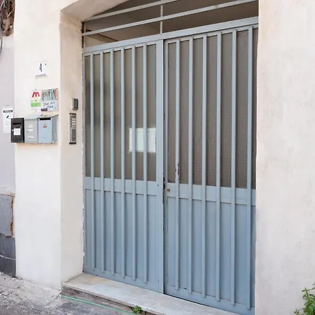Street Art House, Vicino Centro E Mare Affittacamere 4*