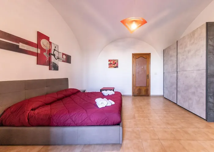 招待所 Street Art House 3*