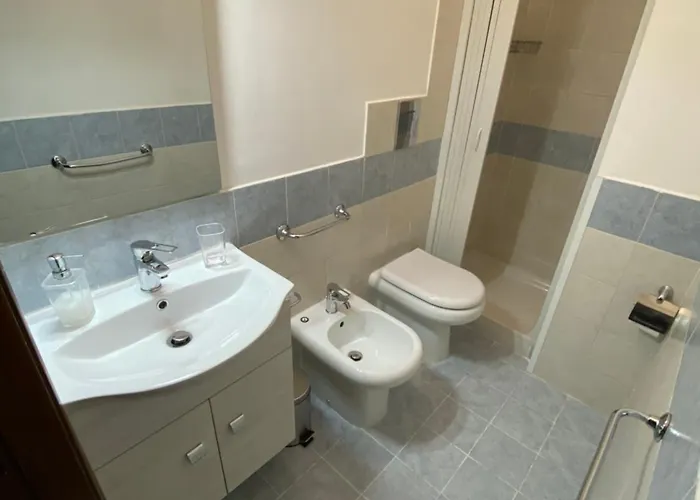 招待所 Street Art House 3*